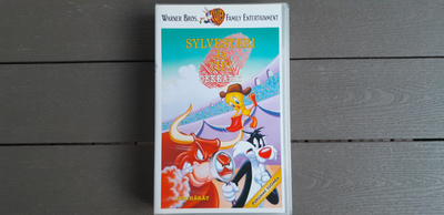 VHS: Sylvesteri Ja Tipi Dekkarit: Uhrihärät (1995/1997)