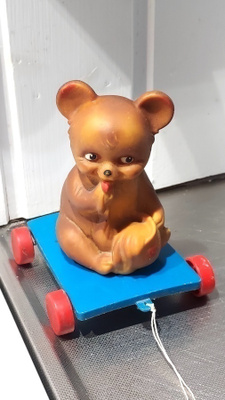 SULOINEN VINTAGE NALLE - VETOLELU