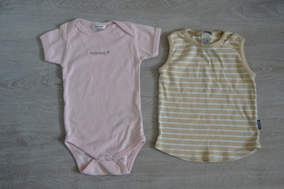 Lyhythihainen body 68cm ja hihaton paita 74cm