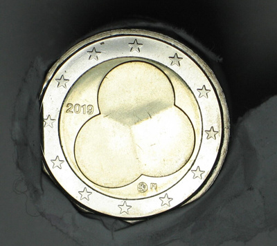 2019 Suomi 2€ juhlakolikko Hallitusmuoto UNC