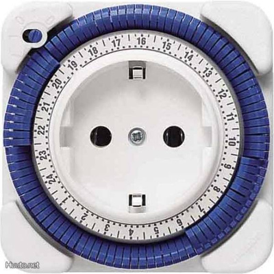 Vuorokausiajastin Theben Timer