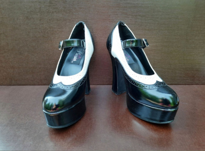Uudet Pleaser Dolly-57 Platform korkokengät