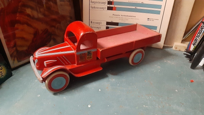Kuorma-auto puinen 1939-40 Luvulta  !!!