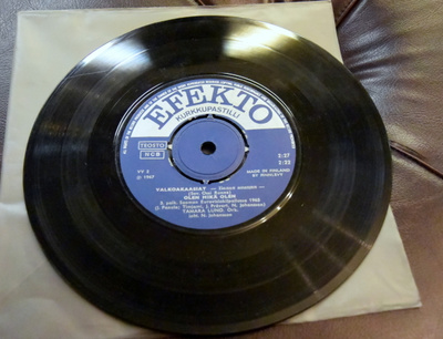 Tamara Lund – Tamara Lund EP (EFEKTO KURKKIPASTILLI)