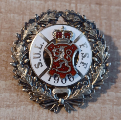 Suomen Uimaliitto 1906 Neulamerkki Hopea 813 Hieno kunto