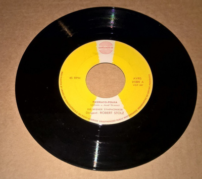 ROBERT STOLZ SINGLE 7" AVRS 21289 PIZZAKATO POLKA