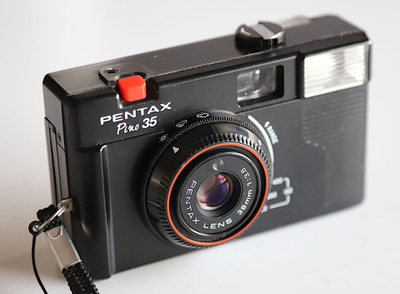 Pentax Pino 35 -point and shoot kamera