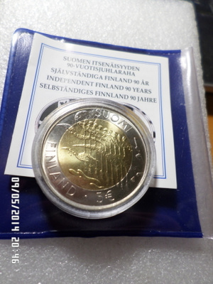 5  Euroa  Suomen Itsenäisyyden 90 vuotis juhlaraha  2007