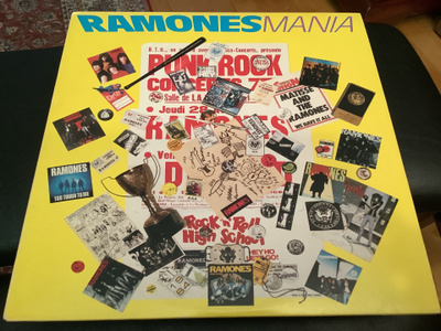 RAMONES - Ramones Mania