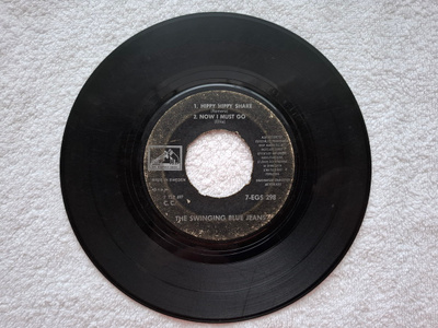The Swinging Blue Jeans – Hippy Hippy Shake 45 EP 7"