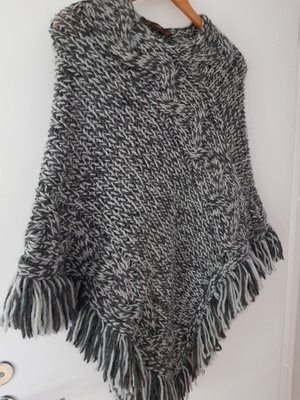 Harmaa Zara Poncho Neule - koko M