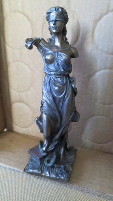 Sokea oikeus -figuuri