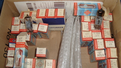 Radioputkia EF800 tai  EF805