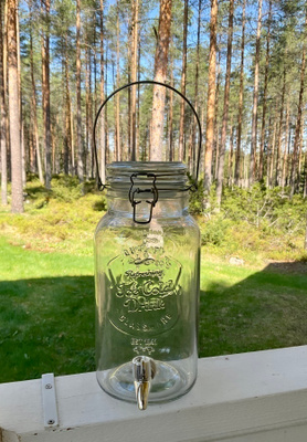 Hanallinen lasinen juoma-astia, N. 4 litraa