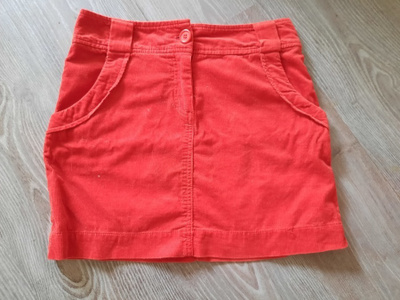 Oranssi sametti hame
