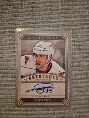 Tuomo Ruutu - Artifacts 2013-14 - Autofacts