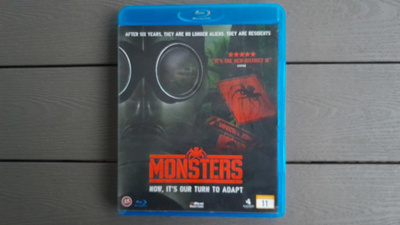 BD: Monsters (Scoot McNairy, Whitney Able 2010)
