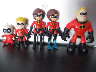 IHMEPERHE FIGUURI X 5