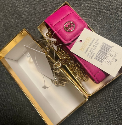 Michael Kors pinkki huulipuna kotelo nahkaa ketjuhihna