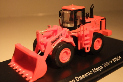 Doosan daewoo mega 300-V W054 -02 1:76