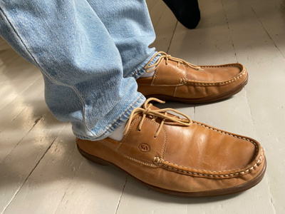 Miesten mokkasiinit kokoa 42-43
