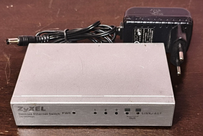 Zyxel ES-105A -kytkin