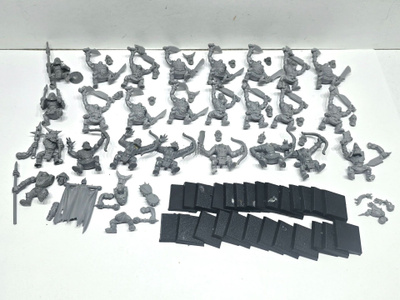 WHFB - 26kpl Orc Boyz [F42]