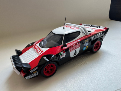 Ralliauto 1/43
