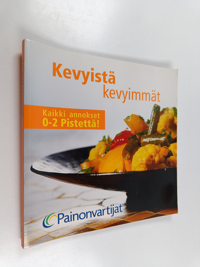 Marita (käsikirjoitus) Suontausta : Kevyistä kevyimmät