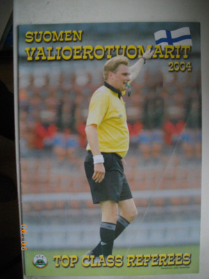 Suomen valioerotuomarit 2004