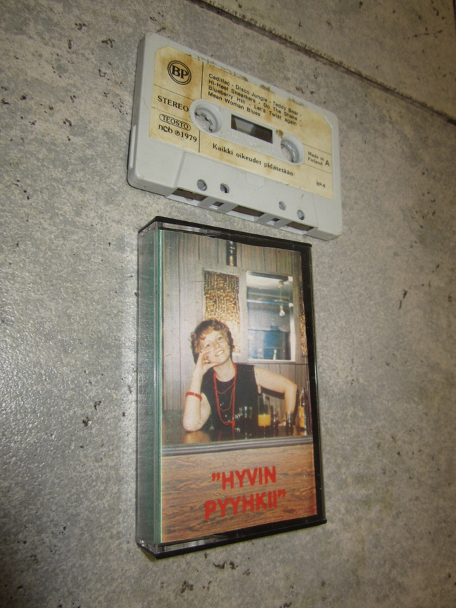 HYVIN PYYHKII - mm loukiala, Cockupes.Cadillac.amulet,  ym
