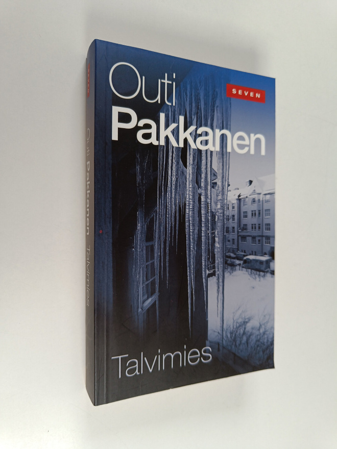 Outi Pakkanen : Talvimies : jännitysromaani