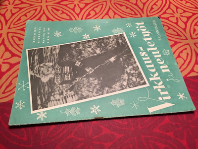 VIRKKAUS JA NEULETYÖT LEHTI 4/1948