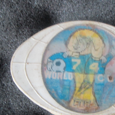 vintage FIFA World Cup '74 hologrammi-pinssi