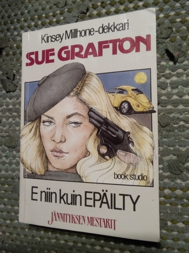 Sue Grafton: E niin kuin epäilty -pokkari-