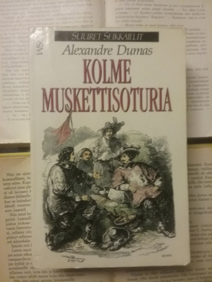 Alexandre Dumas - Kolme muskettisoturia (nid.)