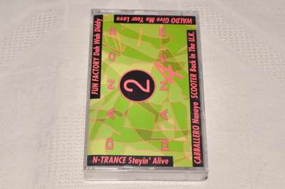 DANCE 2 DANCE 4 C-kasetti (v.1996)