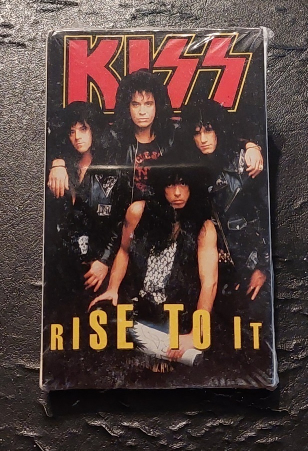 KISS : Rise to it (Avaamaton!)