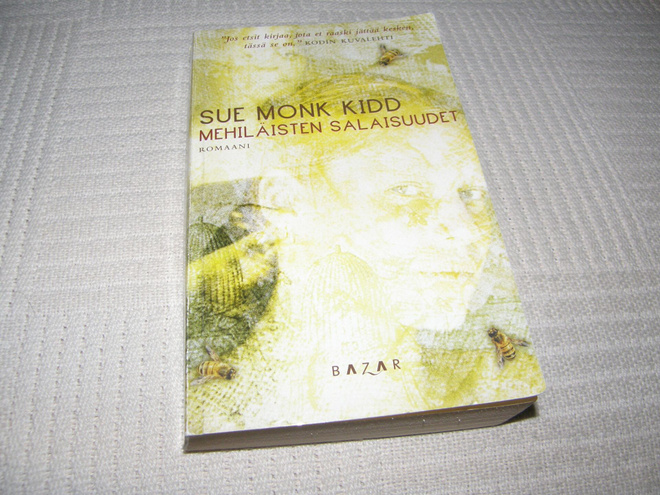 Sue Monk Kidd Mehiläisten salaisuudet -pok