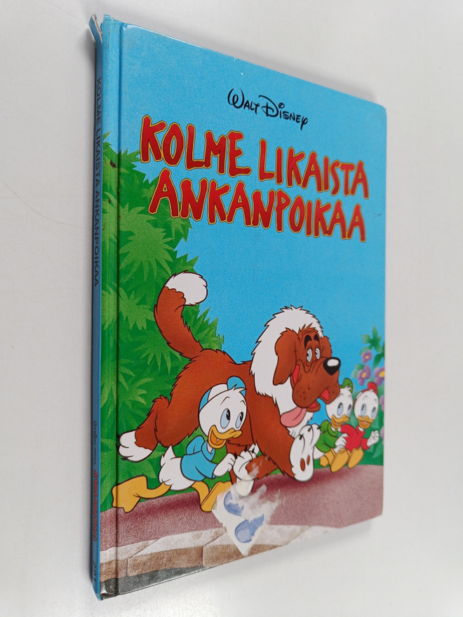 Walt Disney : Kolme likaista ankanpoikaa