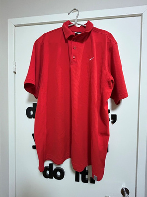 NIKE PUNAINEN PAITA KOKOA XL