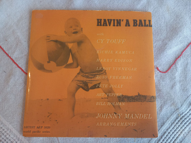 Single HAVIN`A BALL - AEP 1020