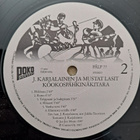 J.KARJALAINEN JA MUSTAT LASIT : KOOKOSPÄHKINÄKITARA  LP - pikkukuva 4