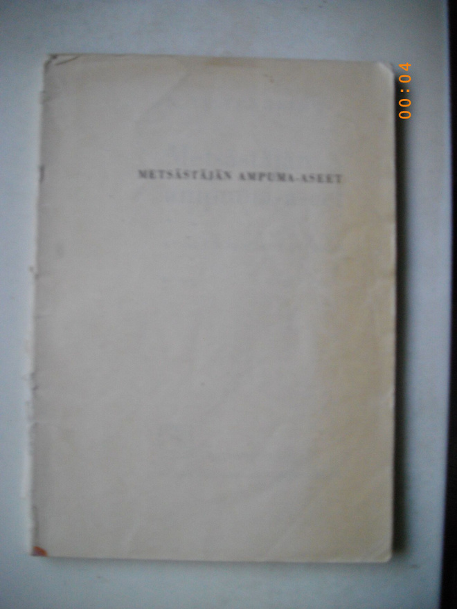 N. Talvenheimo: Metsästäjän ampuma-aseet.