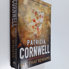 Patricia Cornwell : All that Remains - pikkukuva 1