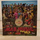 Mad Music - Kirja + 7" lp-single Hajotkaa pakkaseen - pikkukuva 1