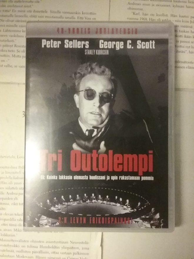 Tri Outolempi Eli: Kuinka lakkasin olemasta... (2 DVD)