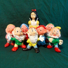 AIDOT 60-LUVUN DISNEY LUMIKKI & 7 KÄÄPIÖTÄ FIGUURIT 14-26 cm - pikkukuva 2