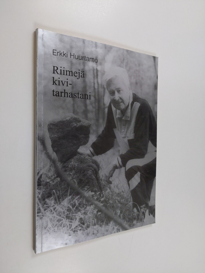 Erkki Huurtamo : Riimejä kivitarhastani