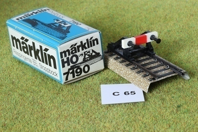 #C65 Märklin päätepuskuri 7190, uusi malli, laatikko